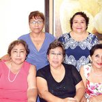 Ana Quintana, Rosaura Córdova, Elvira Domínguez, Rosario Wong, María Wong.