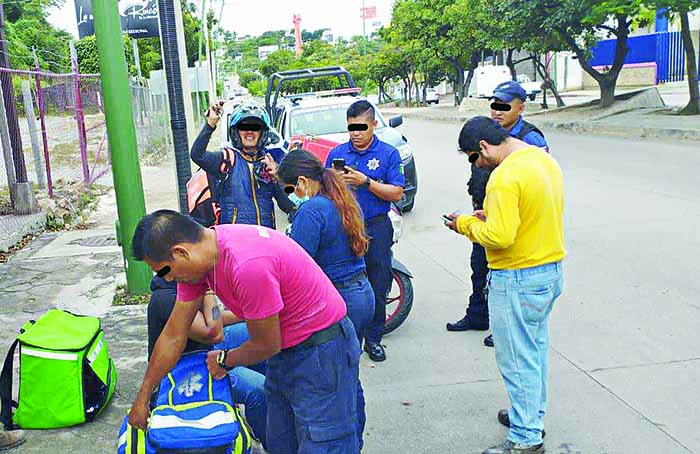 Por Intentar Rebasar por Derecha Causó Accidente Periódico El Orbe