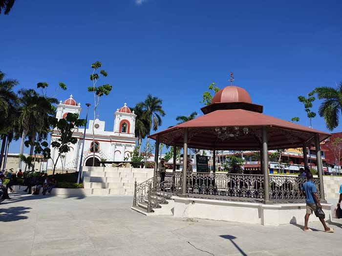 Aumenta Llegada de Turistas y Feligreses por Remodelación del Parque