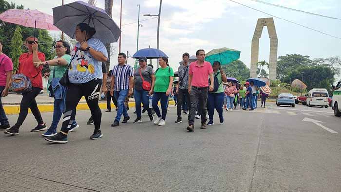 Se Manifiestan Maestros En Tapachula Exigen Justicia En Caso