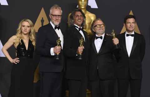 La 89ª Edición de los premios Oscar estuvo marcada por las muestras de apoyo hacia la comunidad latina, y el repudio al muro fronterizo que plantea Donald Trump.