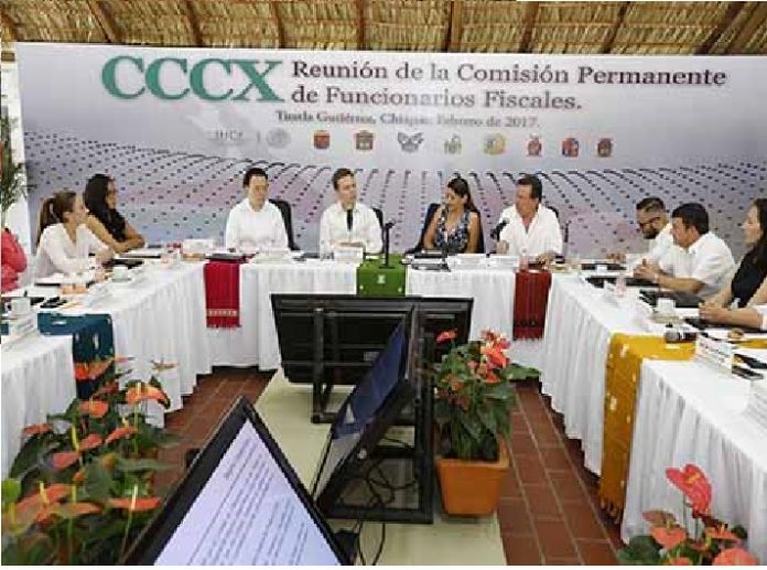 El Gobernador recibió a participantes de la CCCX Reunión Nacional de la Comisión Permanente de Funcionarios Fiscales.