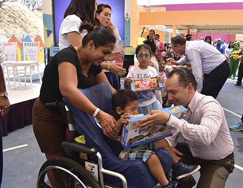 Gobierno del Estado Vela por la Salud de Niños con Discapacidad del CRIT Chiapas