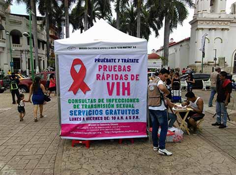 Brigada Callejera Realiza 300 Pruebas Contra el VIH/SIDA