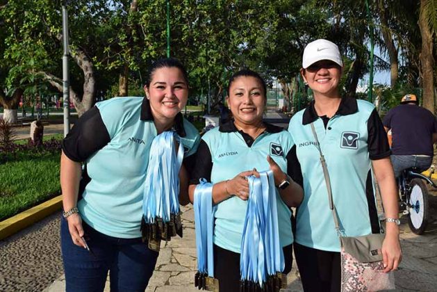 Ana Gamboa, Ana Lydia Ovando, Ingrid Cueto, parte del staff de CIJ Tapachula.