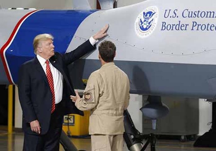 Constuiremos un Gran Muro en la Frontera y México Tiene que Pagar por él: Donald Trump