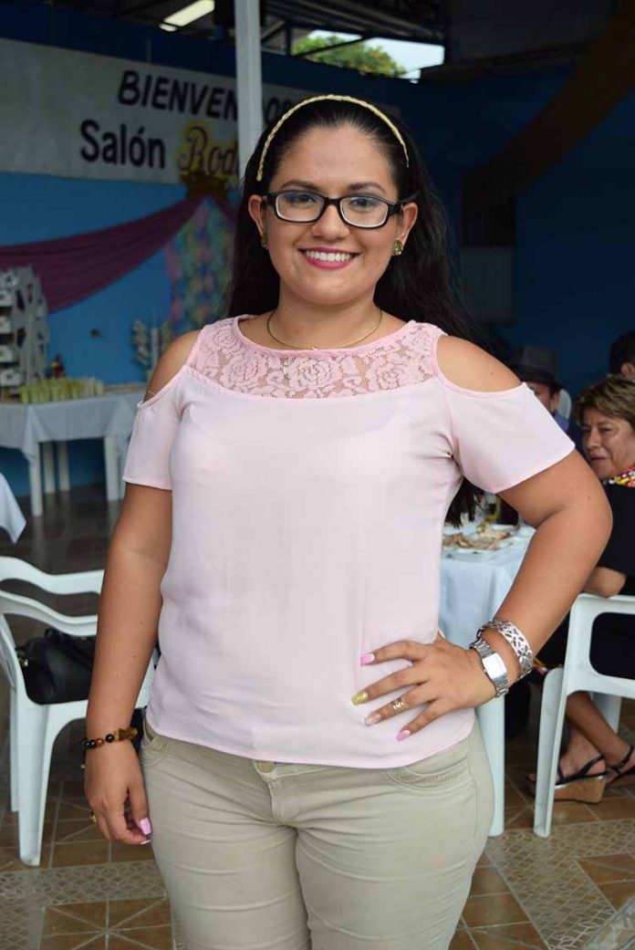 María del Rosario López Vázquez.