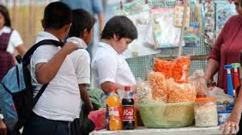 Al Alza la Venta de Comida Chatarra en Escuelas el Sector Básico en Chiapas