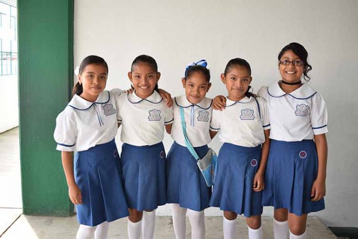 Xiena Buenrostro, Sadai Aguilar, Monserrath Ramírez, Sandy Aguilar, Valeria Solórzano.