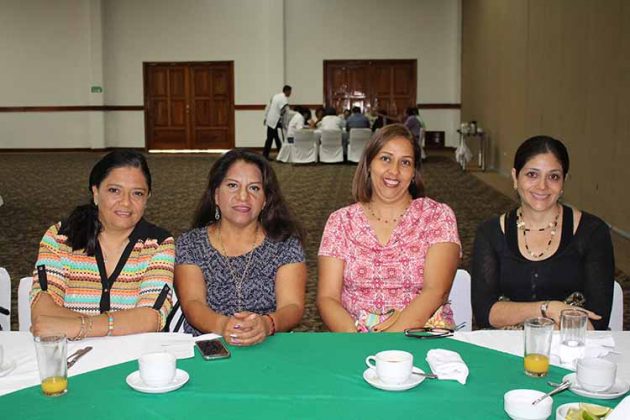 Mirna Villalba, Paty de la Cruz, Cecilia Ortiz, Janette Barragán.