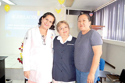 Sonia López, Guadalupe Alfaro, Lourdes Ambrosio.