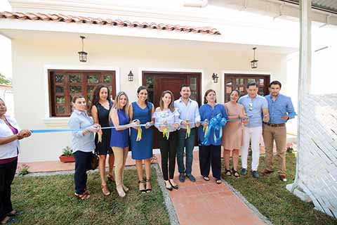 Inauguran Fernando Castellanos y Martha Muñoz Segunda Etapa del Centro de Autismo en Tuxtla