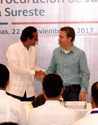 El mandatario estatal convocó a los fiscales del Sureste a trabajar juntos por la seguridad de México. Además destacó que Chiapas comparte su experiencia de ser uno de los estados más seguros del país.