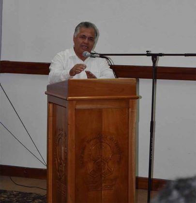 Alfredo Lugardo, sub Secretario de Gobierno presidió el evento.