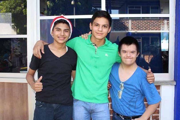 Alexis Chanona, Alejandro Chacón, Rodrigo Chagoya.