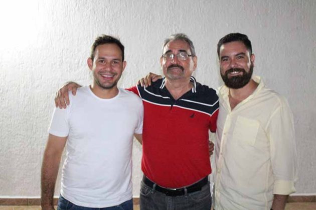 Yamil Ant&oacute;n, Arturo, Arturo L&oacute;pez.