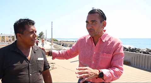 El senador Luis Armando Melgar en gira de trabajo por Tapachula, supervisó la tercera de la obra del Malecón, que lleva un 90 por ciento de avance.