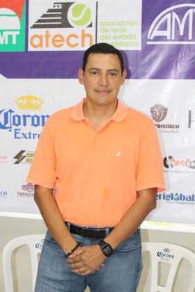 Luis Enrique Gómez. Presidente del Comité de Tenis del Club Campestre.