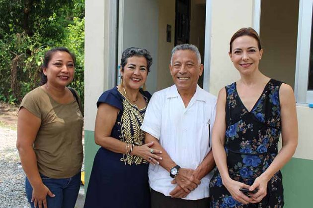 Yadira Olaldes, Teresa, José Choy, Susy de Herrera.