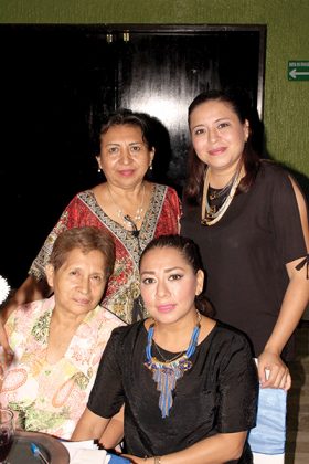 Luvia Gordillo, Samantha López, Daniela Cruz, Doris Calvo.