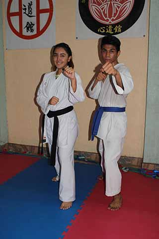 Karatecas se Preparan Para Nacional