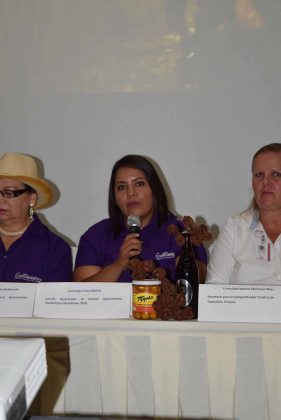 Carmen María Fuentes, propietaria Cafetería Donde Carmen y representante de la Mesa Local de Turismo Guatemágica.