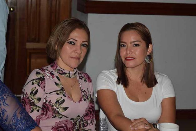 Gabriela de Portador, Paola de Molina.