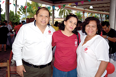 Edgar Gómez, jefe de Administración; Erika Mikery, Laura Barrios, jefe de Capacitación.