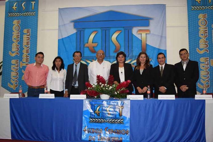 Presidieron este evento: Eduardo Ochoa, Silvia Citalán, Alberto Hamada, Rafael Peñaloza, Vianey Arévalo, Brenda Valle, Fernando Villalobos.