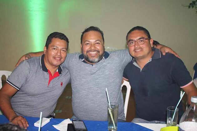 Jacobo López, Jorge Díaz, Samuel Decelis.