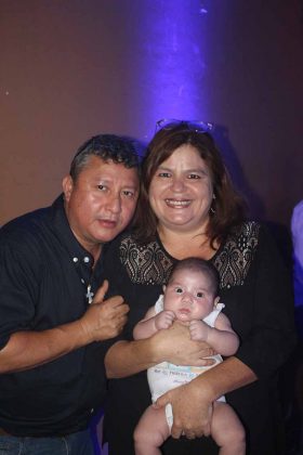 Pepe Avendaño, Sebastián Dichi, Maggie de Avendaño.