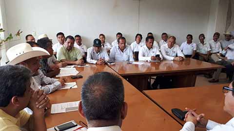 Productores los municipios de Suchiate, Tapachula, Mazatán, Frontera Hidalgo y Tuxtla Chico, conforman frente común demandando atención de las autoridades para enfrentar la crisis.