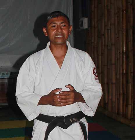 El Karate Armoniza el Desarrollo Físico, Mental y Espiritual