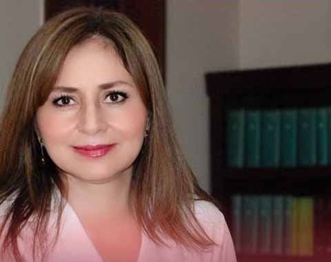 Rosalinda López Posible Titular del SAT