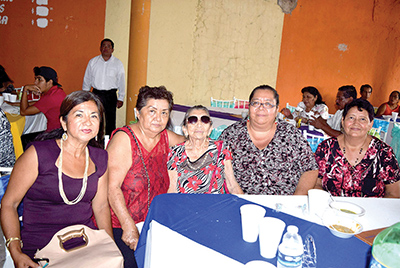Teresa Avendaño, Gloria Villalobos, María Elena Solís, Arminda Villalobos, Eva Rodríguez.