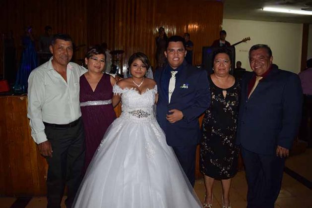 Ever Alonso, Virginia Gómez, Ady Karina, Sury Sadai Aguilar, Maribel Wong, Ranulfo Aguilar.