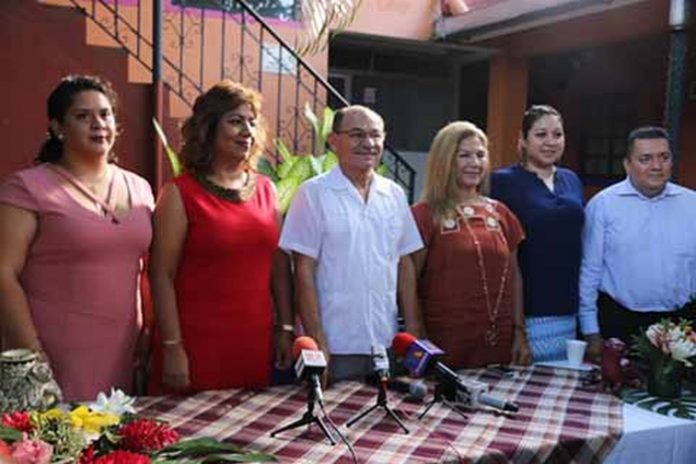 Oscar Gurría, alcalde electo de Tapachula, presentó a parte del que será su gabinete.