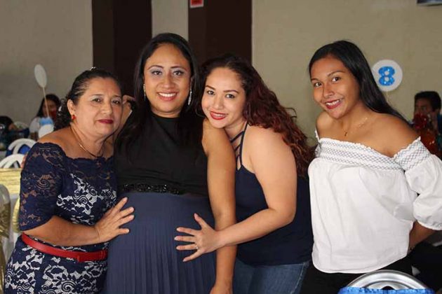 Areli Pérez, Olga Martínez, Araceli Cadena, Itzel Camacho.