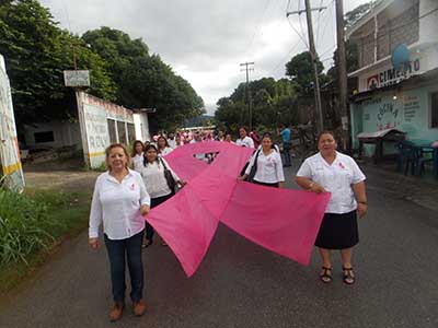 Marchan en Escuintla por Celebración del Día Mundial Contra el Cáncer de Mama