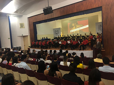 Exitosa Presentación de la Orquesta Esperanza Azteca