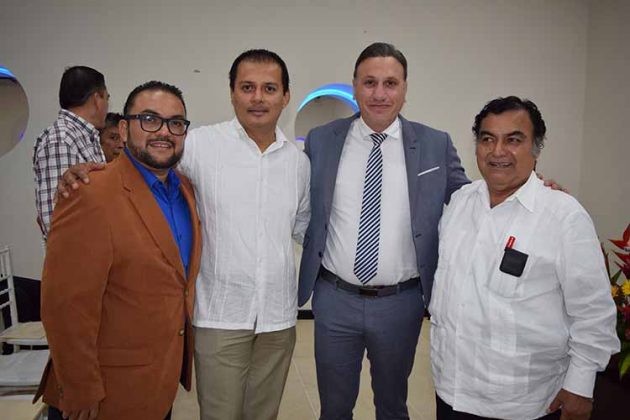 Manuel Márquez Jr., Samuel Chacón, Nicolás González Perrin, Manuel Márquez.