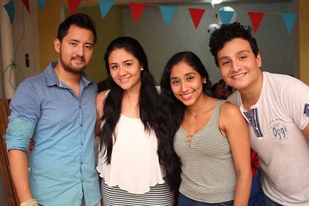 Luis Ley, Paulina Navarro, Karime Feliciano, Paulino Navarro.