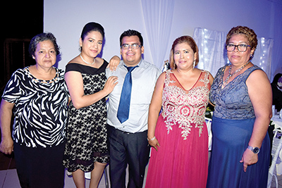 Mary Fuentes, Dulce Ramos, Francisco Guzmán, Irma Hernández, Guadalupe Cabrera.