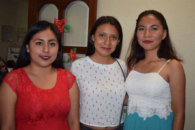 Salma Crisóstomo, María Martínez, Brenda de la Cruz.