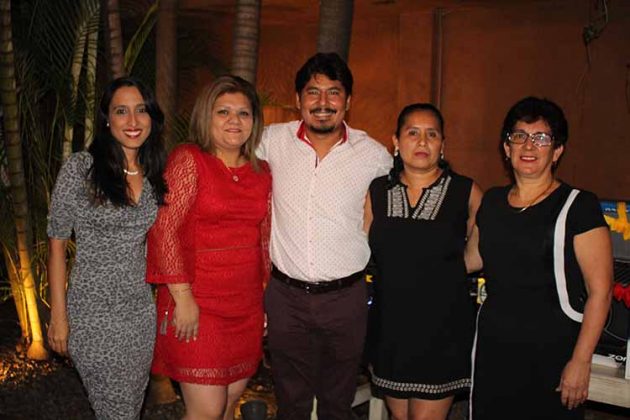 Daniela Muñoz, Yadira Rodríguez, Roberto López, Teresita Guzmán, Bernarda Torres.