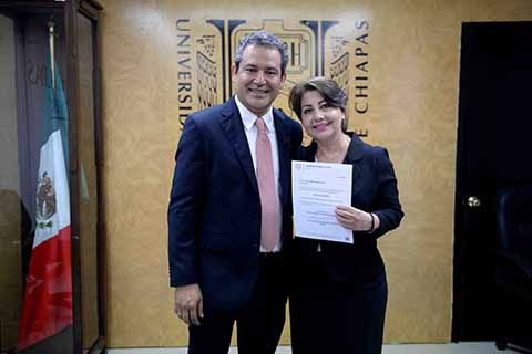Designan a Leticia Flores Alfaro Como Secretaria Académica de la UNACH