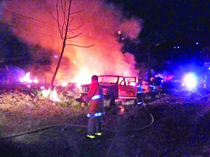 Camioneta Incendiada Quedó Reducida a Chatarra