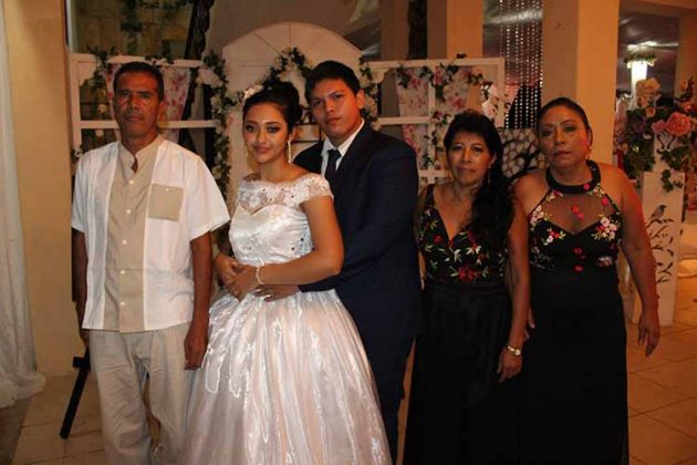 Jorge Barrera, Lizbeth González, Roymar López, Luci Ramírez, Ana Martínez.