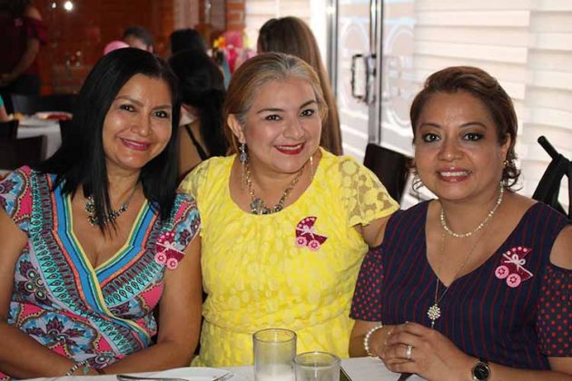 Irene Gálvez, Lucia Corrales, Liliana Barrios.