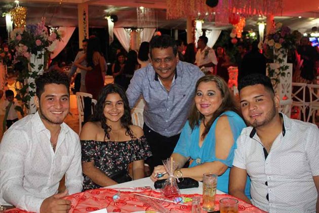 Jaime Martínez, Yeilin Ruiz, Omar Martínez, Fania Gutiérrez, Alejandro Martínez.